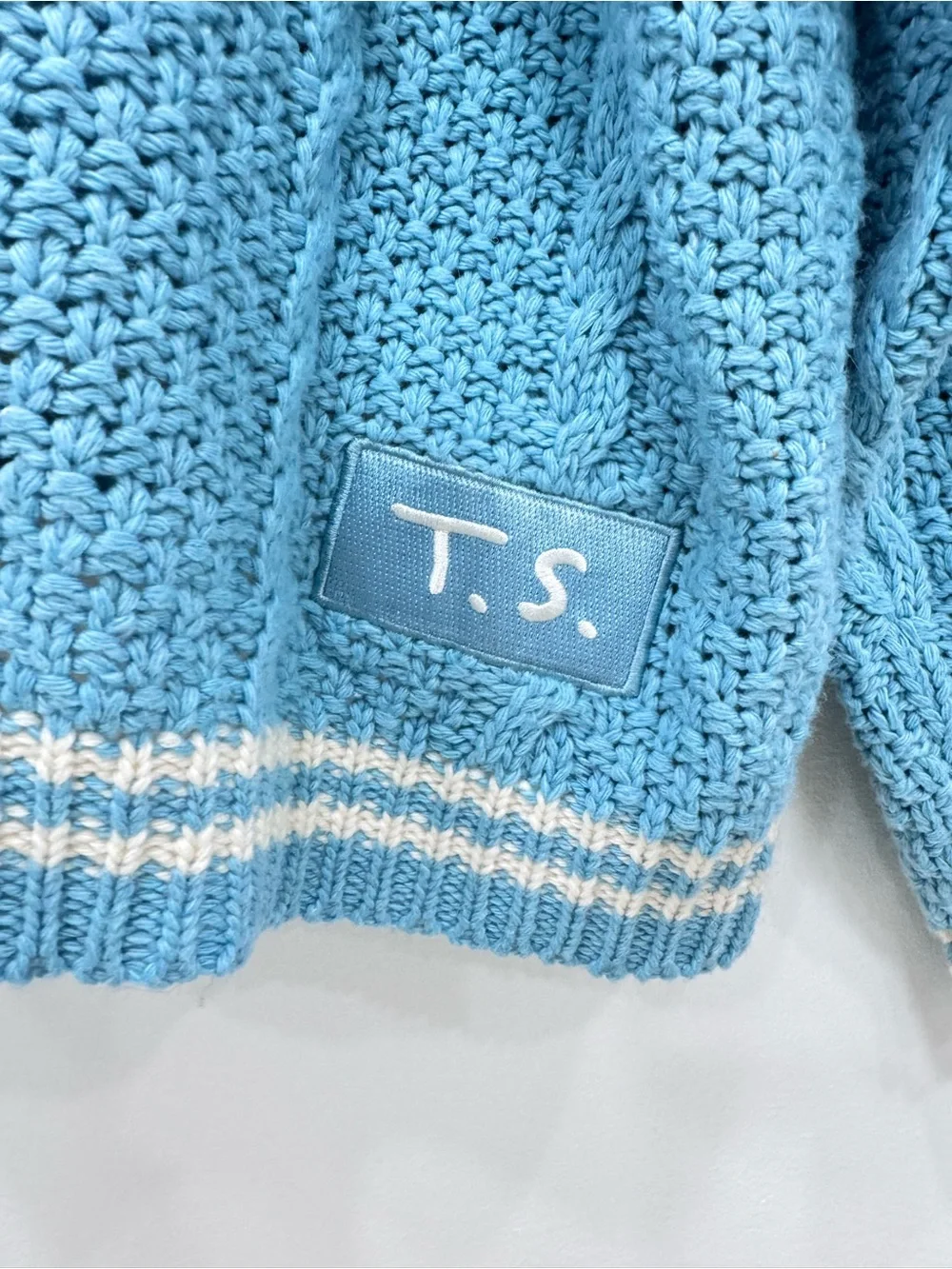 Taylor Swift 1989 (Taylor’s Version) Knit Seagull Cardigan Authentic blue white